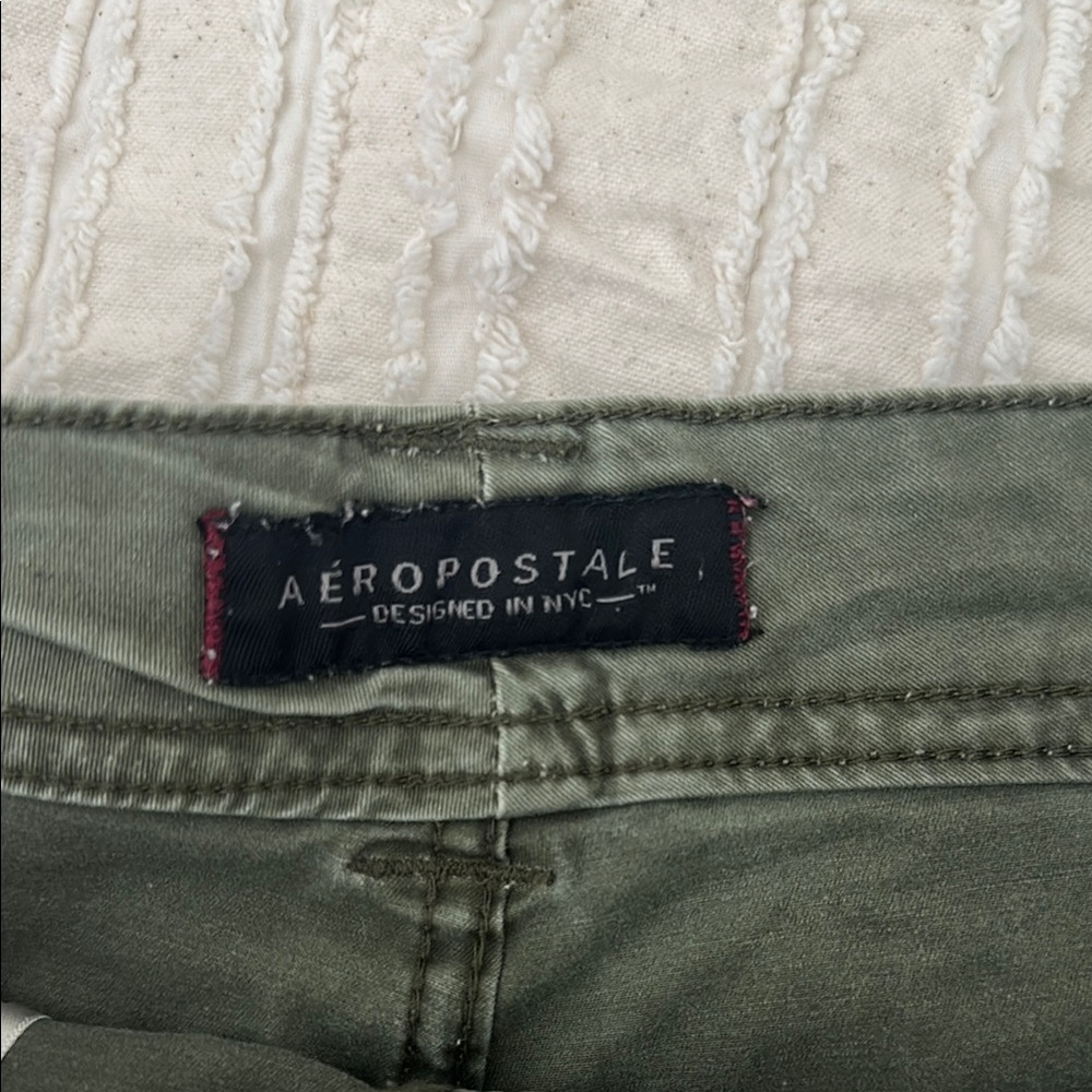 Aeropostale Olive Green Women's Shorts - Picture 3 of 4
